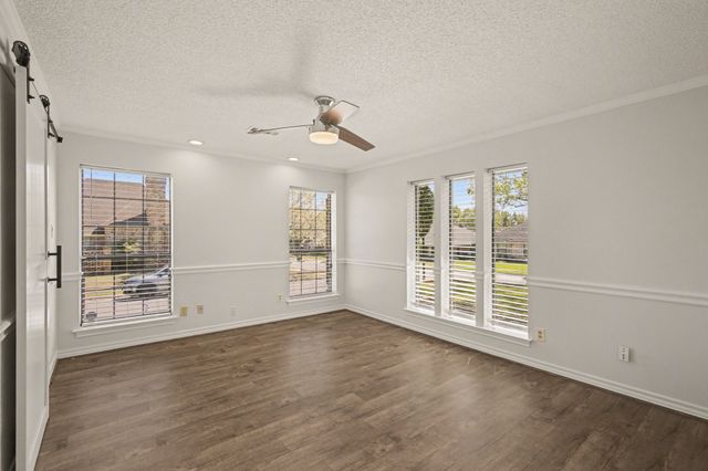 2428 Stonegate Drive N, Bedford, TX 76021