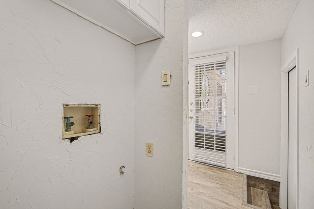 2428 Stonegate Drive N, Bedford, TX 76021