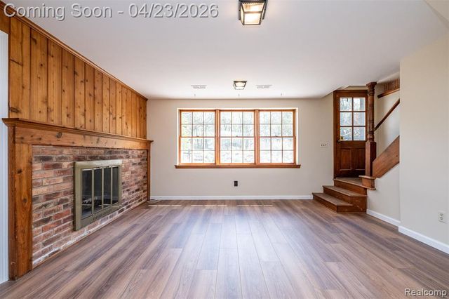 1895 West Bend Drive, Bloomfield Hills, MI 48302