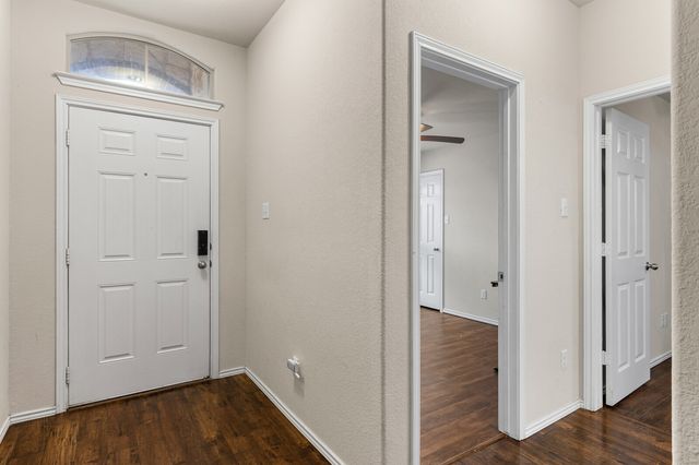 11233 Buzzard Gulch Drive, Waco, TX 76708