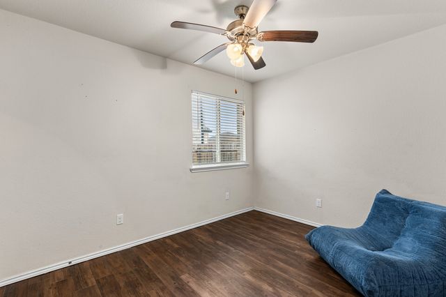 11233 Buzzard Gulch Drive, Waco, TX 76708