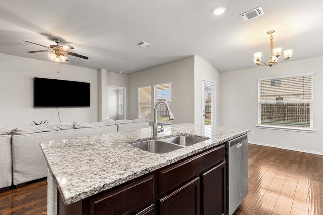 11233 Buzzard Gulch Drive, Waco, TX 76708