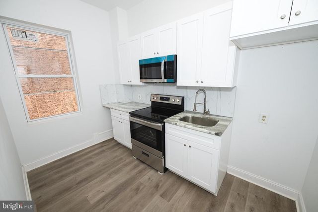 427 N 33RD ST, Philadelphia, PA 19104