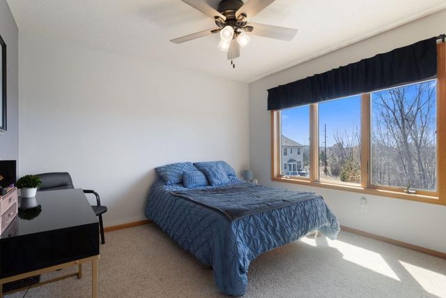 5721 103rd Avenue N, Brooklyn Park, MN 55443