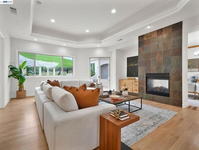 46890 Rancho Higuera Rd, Fremont, CA 94539