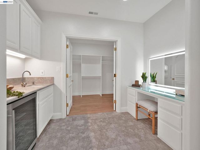 46890 Rancho Higuera Rd, Fremont, CA 94539