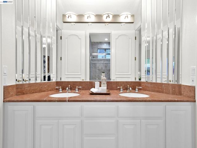 46890 Rancho Higuera Rd, Fremont, CA 94539