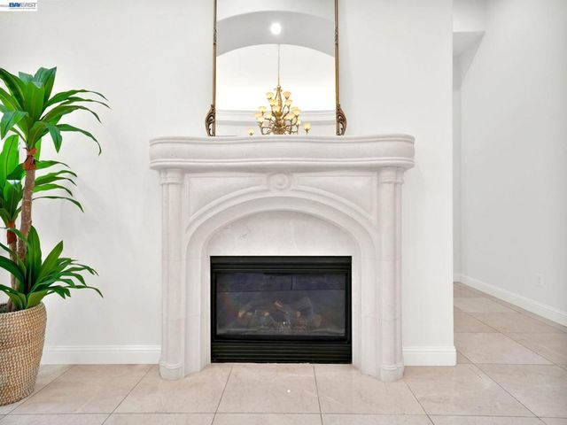 46890 Rancho Higuera Rd, Fremont, CA 94539