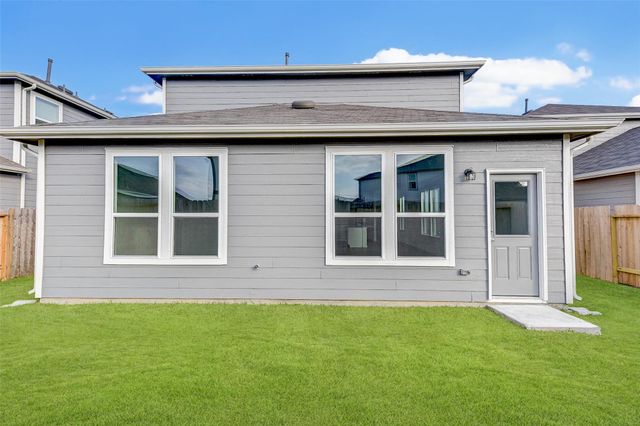 25821 Hedgerow Drive, Magnolia, TX 77355