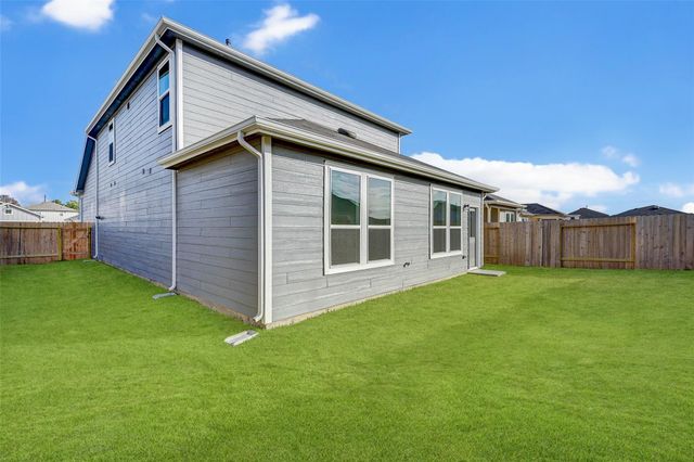 25821 Hedgerow Drive, Magnolia, TX 77355