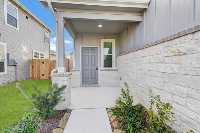 25821 Hedgerow Drive, Magnolia, TX 77355