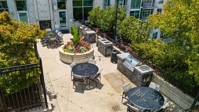 250 Pharr Road NE 1602, Atlanta, GA 30305