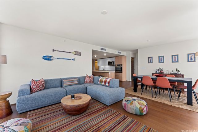 888 Kapiolani Boulevard 3505, Honolulu, HI 96813