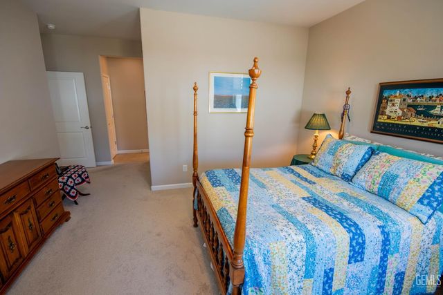 14312 Harborough Drive, Bakersfield, CA 93311