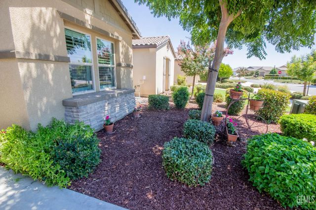 14312 Harborough Drive, Bakersfield, CA 93311