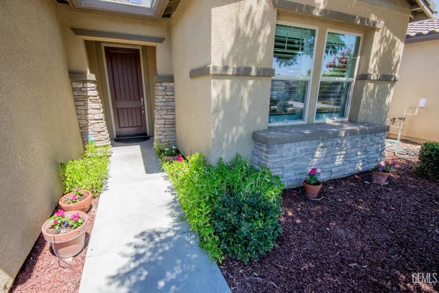 14312 Harborough Drive, Bakersfield, CA 93311