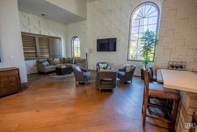 14312 Harborough Drive, Bakersfield, CA 93311