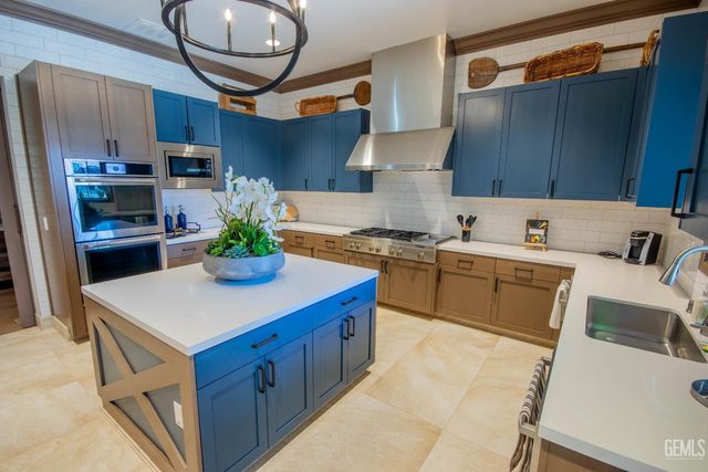 14312 Harborough Drive, Bakersfield, CA 93311