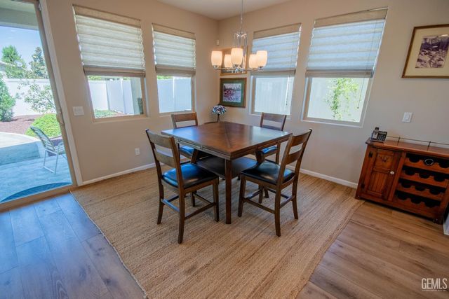 14312 Harborough Drive, Bakersfield, CA 93311
