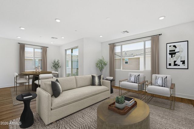 2121 W SONORAN DESERT Drive 126, Phoenix, AZ 85085