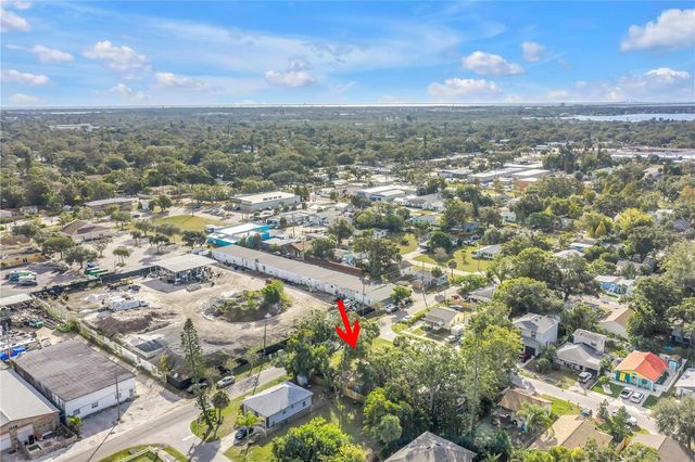 PRESTON AVENUE S, Gulfport, FL 33707