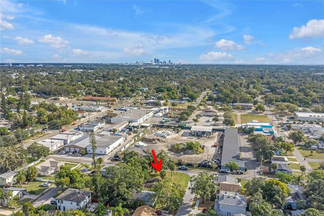 PRESTON AVENUE S, Gulfport, FL 33707