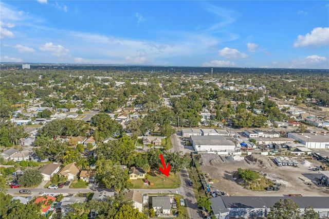 PRESTON AVENUE S, Gulfport, FL 33707