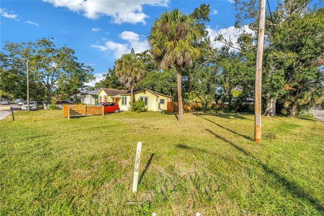 PRESTON AVENUE S, Gulfport, FL 33707