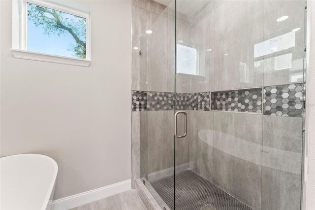 809 W LINEBAUGH AVENUE 1B, Tampa, FL 33612