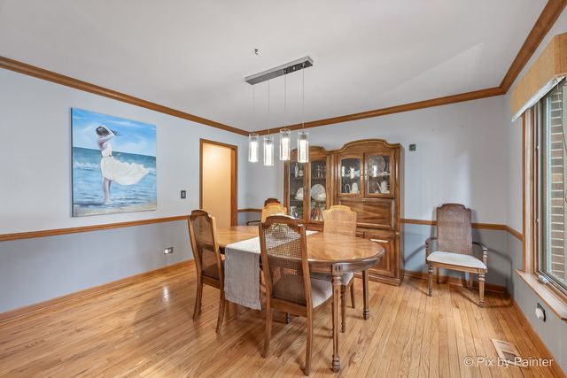14 Hampton Court, Algonquin, IL 60102