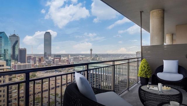 2323 N Akard Street 3004, Dallas, TX 75204