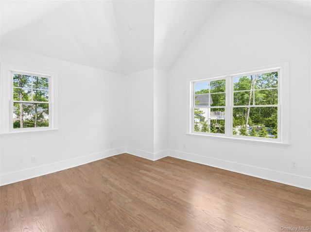 78 Meeting House Road, Westhampton Beach, NY 11978