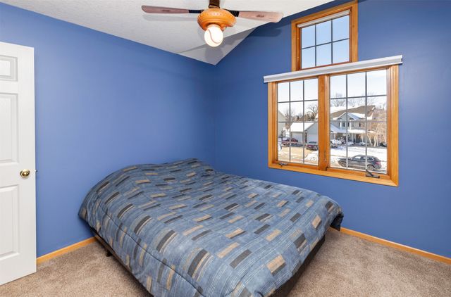 6419 NW 97th Street, Johnston, IA 50131