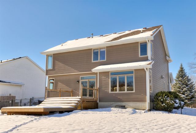 6419 NW 97th Street, Johnston, IA 50131