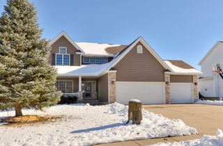 6419 NW 97th Street, Johnston, IA 50131