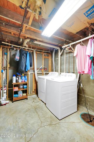 10909 Chenwood Ct, Jeffersontown, KY 40299