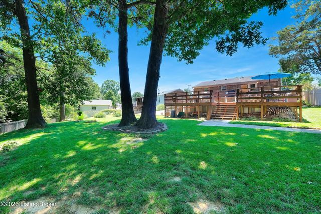 10909 Chenwood Ct, Jeffersontown, KY 40299
