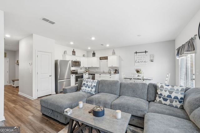 60 Thetford Way, Winder, GA 30680