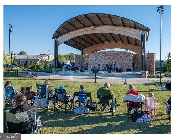 60 Thetford Way, Winder, GA 30680