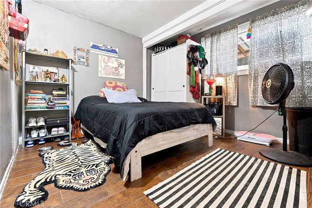 3337 Los Flores, Lynwood, CA 90262