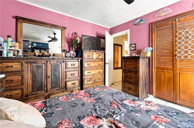 3337 Los Flores, Lynwood, CA 90262