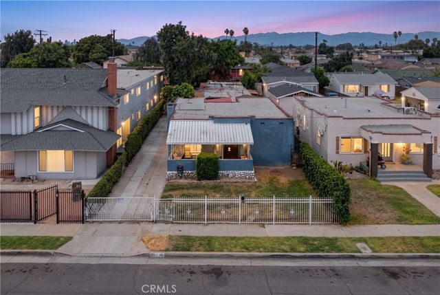 3337 Los Flores, Lynwood, CA 90262