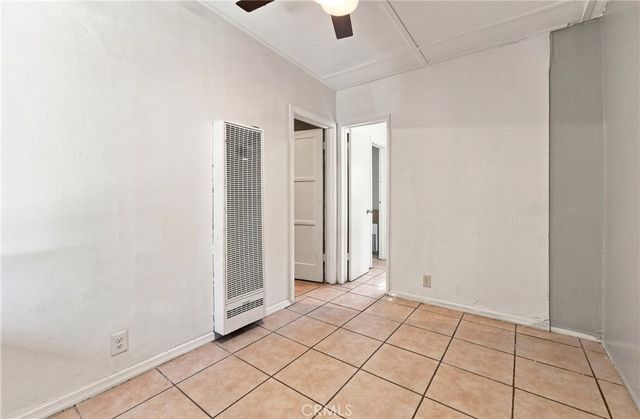 3337 Los Flores, Lynwood, CA 90262