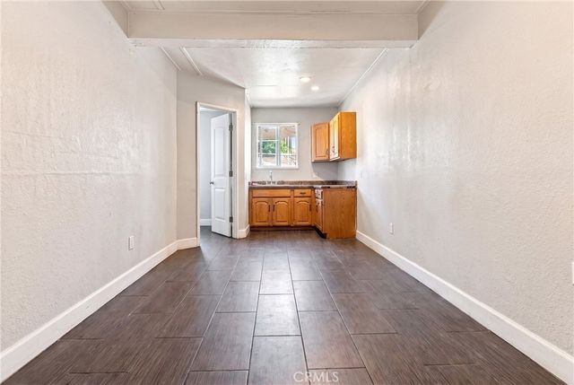 3337 Los Flores, Lynwood, CA 90262