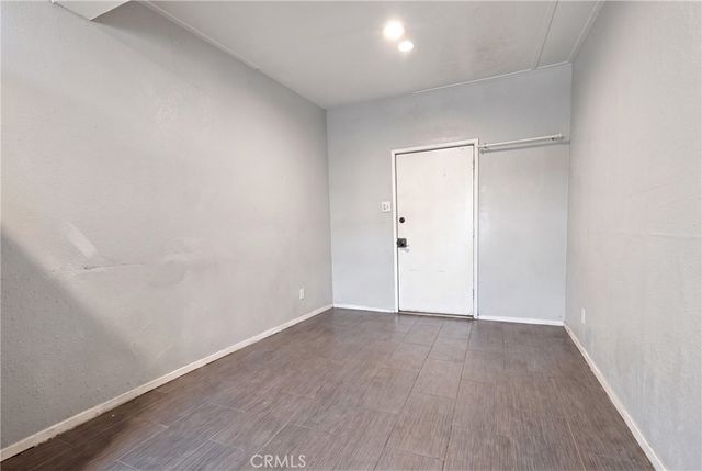 3337 Los Flores, Lynwood, CA 90262