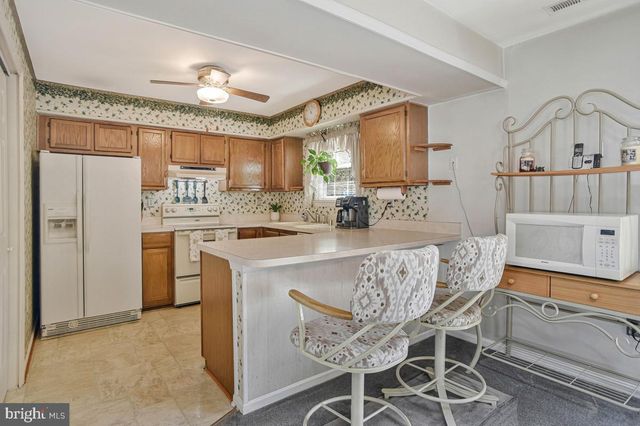5052 BIGEYE CT, Waldorf, MD 20603