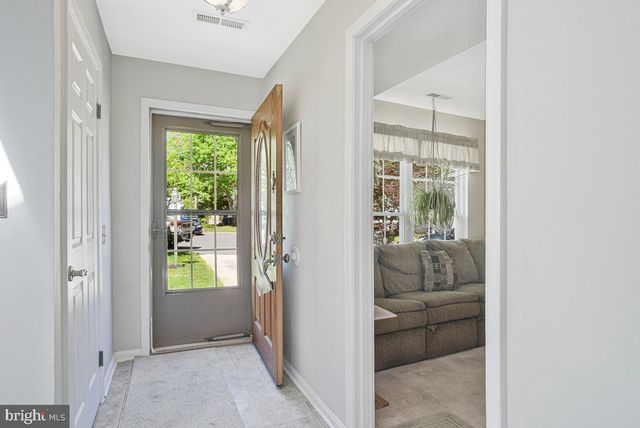 5052 BIGEYE CT, Waldorf, MD 20603
