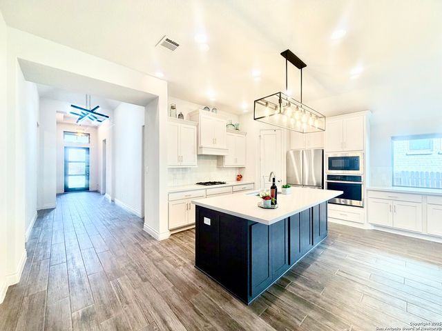 1470 Pitcher Bend, San Antonio, TX 78253