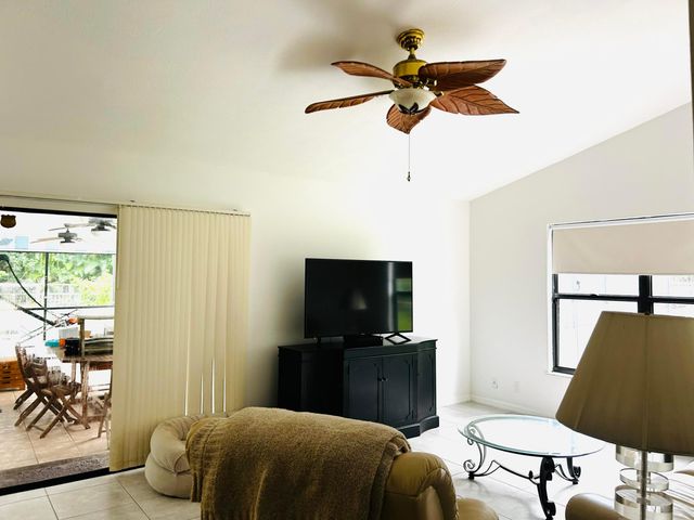 17971 Mellen Lane, Jupiter, FL 33478