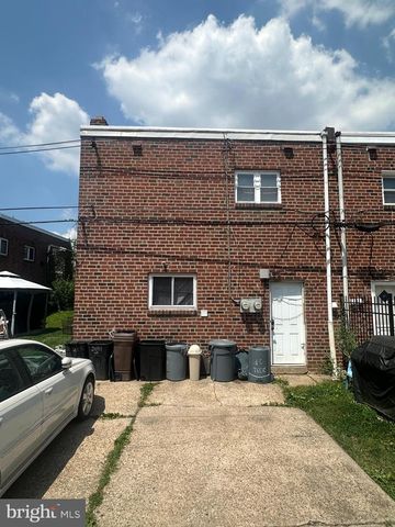 2031 BEYER AVE, Philadelphia, PA 19115